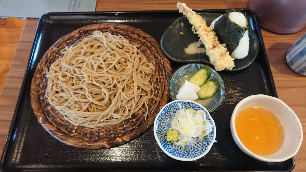 蕎麦きり　つちのこ　男性限定ランチＡ定食全景