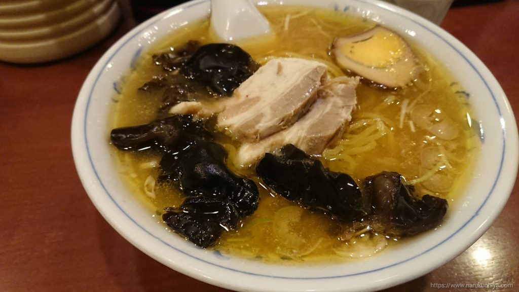 りょう華　赤湯らーめん