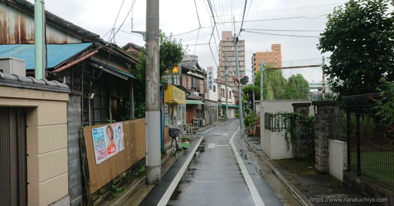 西原四丁目界隈の路地